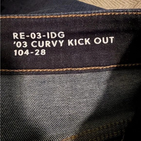 J.CREW CURVY HIGH-RISE KICKOUT JEANS | SIZE 30 - Picture 6 of 8